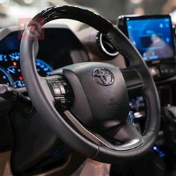 تۆیۆتا لاند کرۆزەر 76